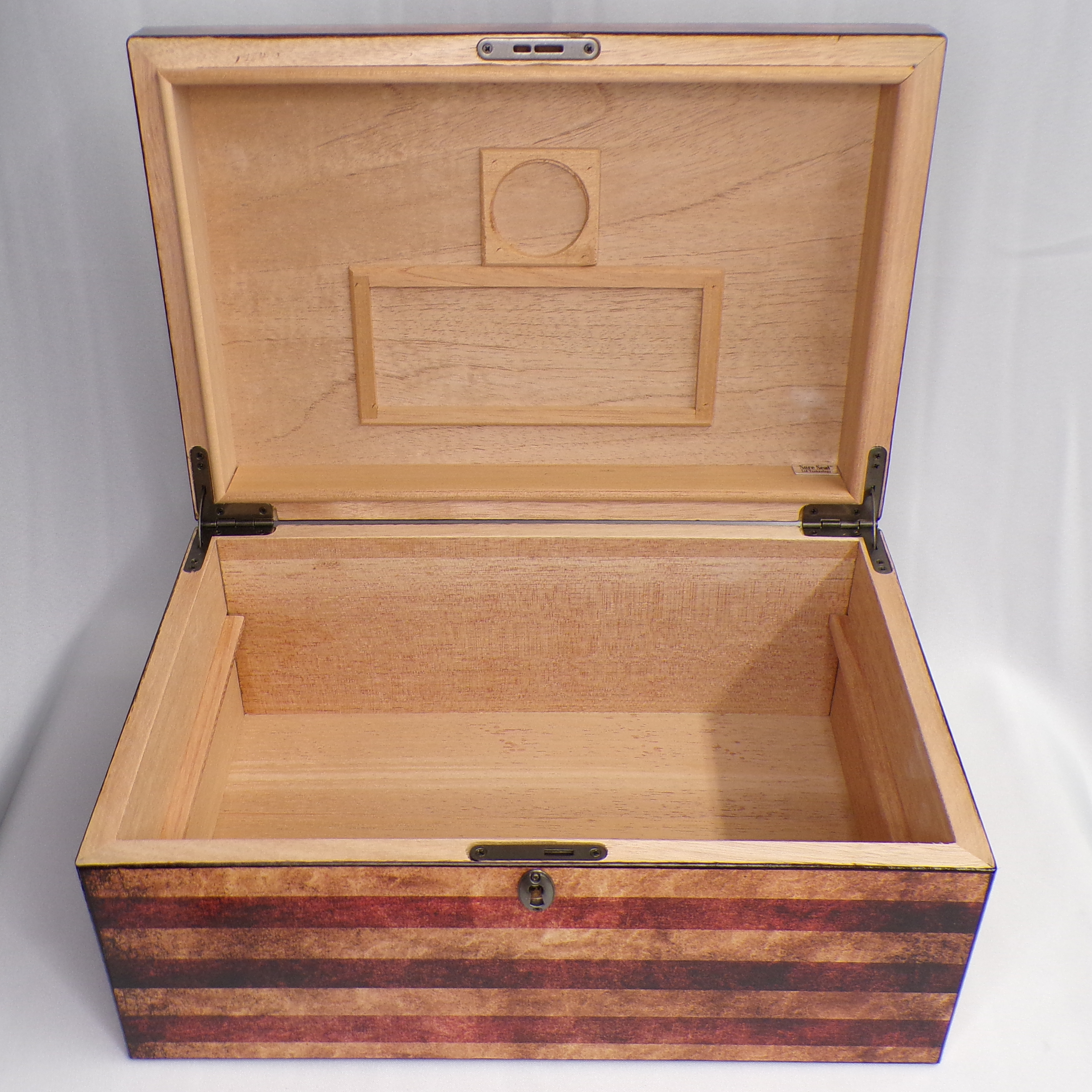Old Glory American Flag Humidor